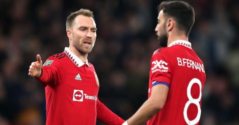 Scholes was wrong about ‘absolute disaster’ unbeaten midfield which could win Man Utd the title