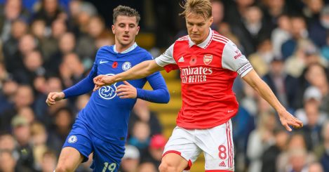 Chelsea star ‘rubbing his hands together’ at Arsenal transfer prospect as pundit claims two key draws
