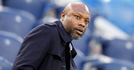 Gallas hits back at critics after Chelsea are called ’embarrassing’